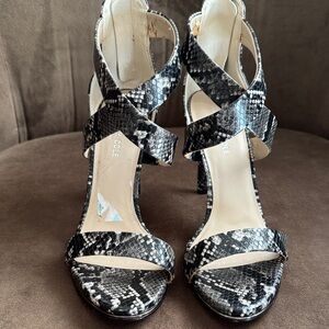 Kenneth Cole New York Snakeskin Patterned Heels